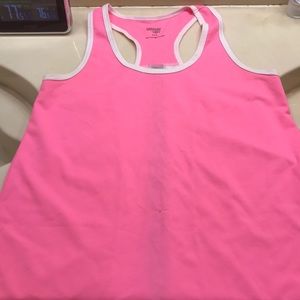 Workout tank top